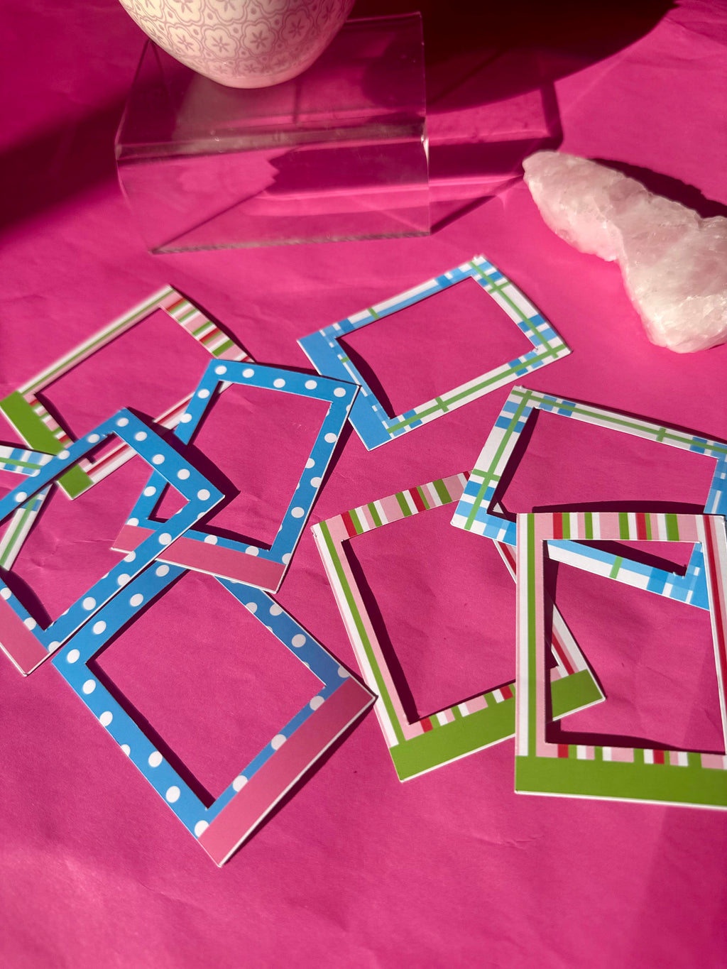 Mini Magnetic Picture Frame Set (3) – Y2K Inspired Mini Photo Frame